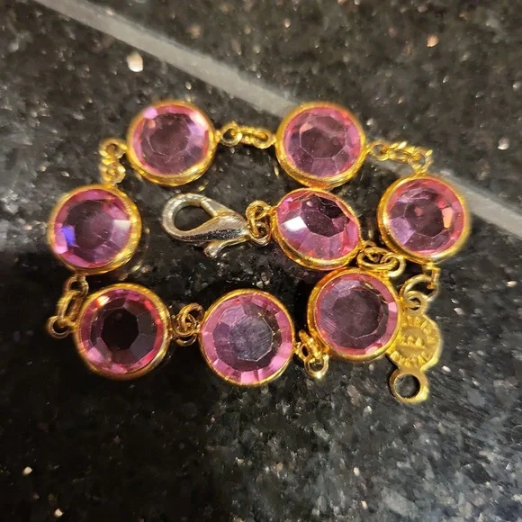 Austrian USA Crystal Pink Gold Tone Encased Crystal Bracelet 7" - Picture 9 of 9